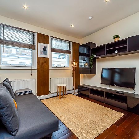 Pass The Keys West End Apartment Near Tottenham Court Road Londra Exterior foto