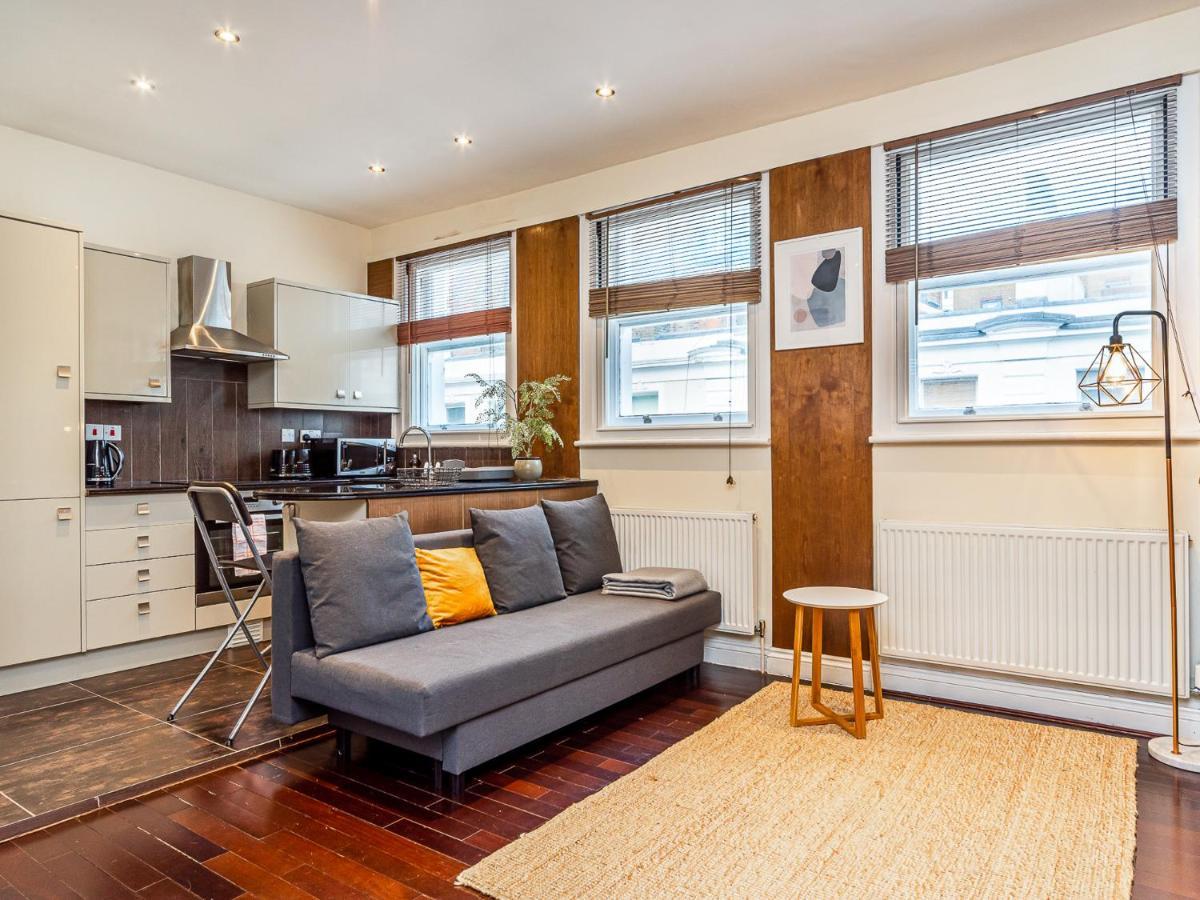Pass The Keys West End Apartment Near Tottenham Court Road Londra Exterior foto
